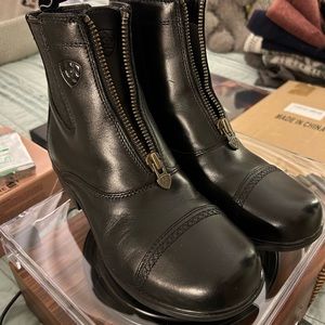 Ariat Heritage Zip Paddock Boots size 8 Still NEW!!